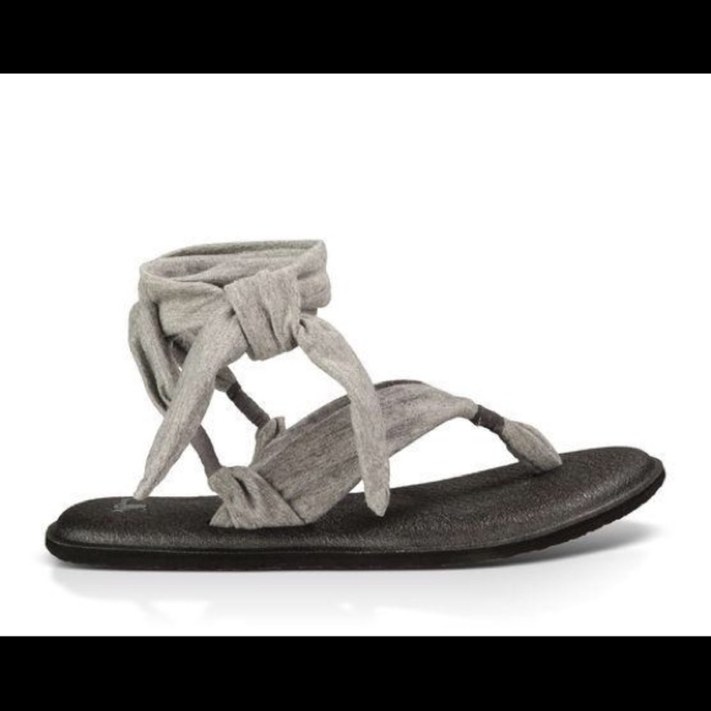 ⭐️NEW WITH TAGS⭐️ Sanuk Slinged Up Yoga Sandal
